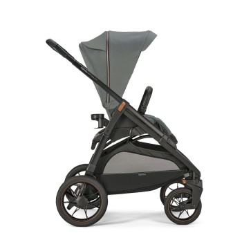 2023 Aptica XT stroller