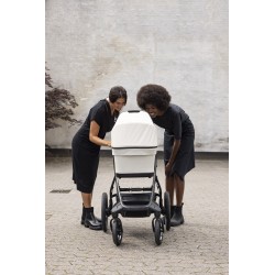 Thule bassinet