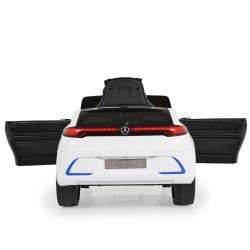 Mercedes concept EQA