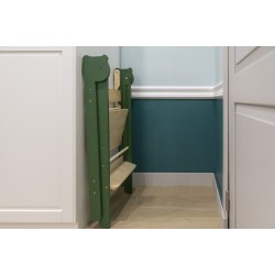 Montessori foldable kitchen step stool